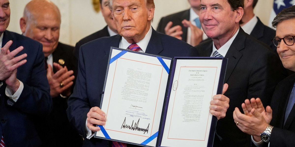 ‘That’s the MAGA playbook’: Crypto trade made moments before Trump post raises eyebrows