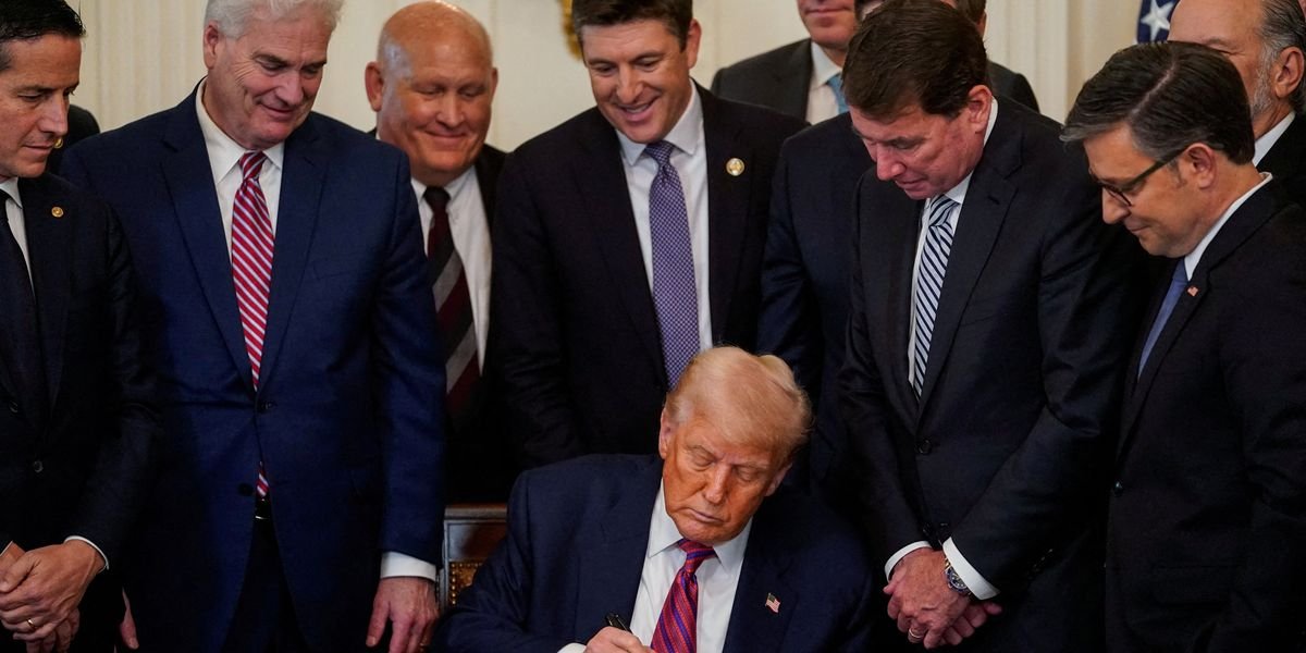 'Opened the floodgates': Analyst warns Trump his legacy will be 'doom loop' of corruption