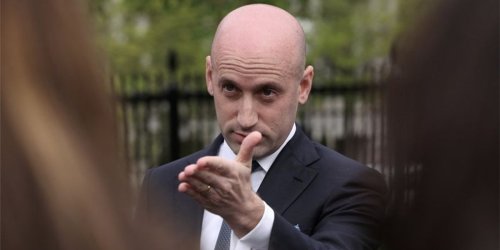 Stephen Miller ready to 'fight a long war' on key MAGA policy — at all costs: analyst