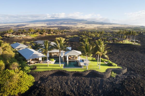 Kohala Coast Residence by de Reus Architects