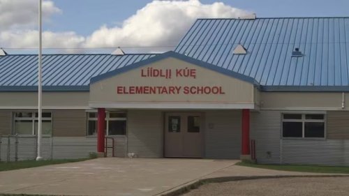 Fort Simpson, N.W.T., parents want answers after teacher allegedly hit 8-year-old
