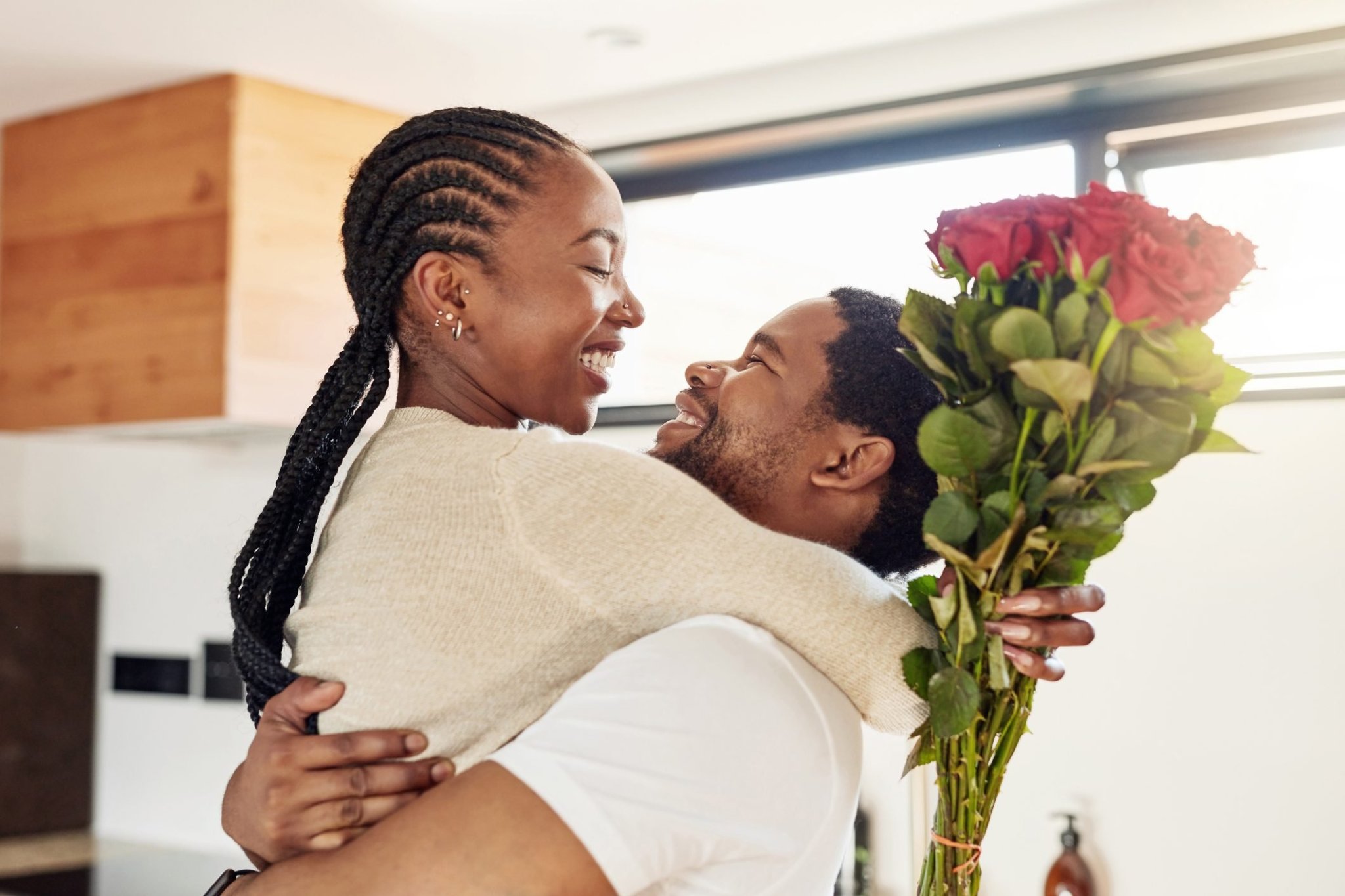 14 Ways to Be Romantic and Sweep Your Partner Off Their Feet