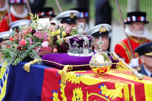 Where Is Queen Elizabeth Buried—and Can You Visit Her Grave? | Flipboard