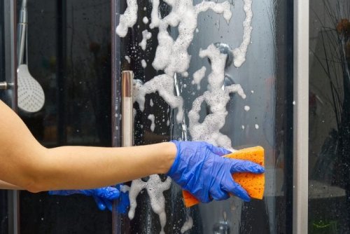 How to Clean Glass Shower Doors So They Shine