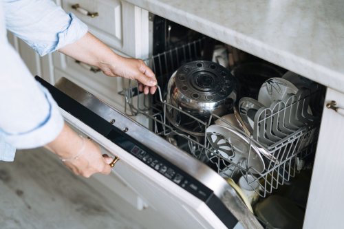 You Probably Don’t Know About This Hidden Compartment in Your Dishwasher