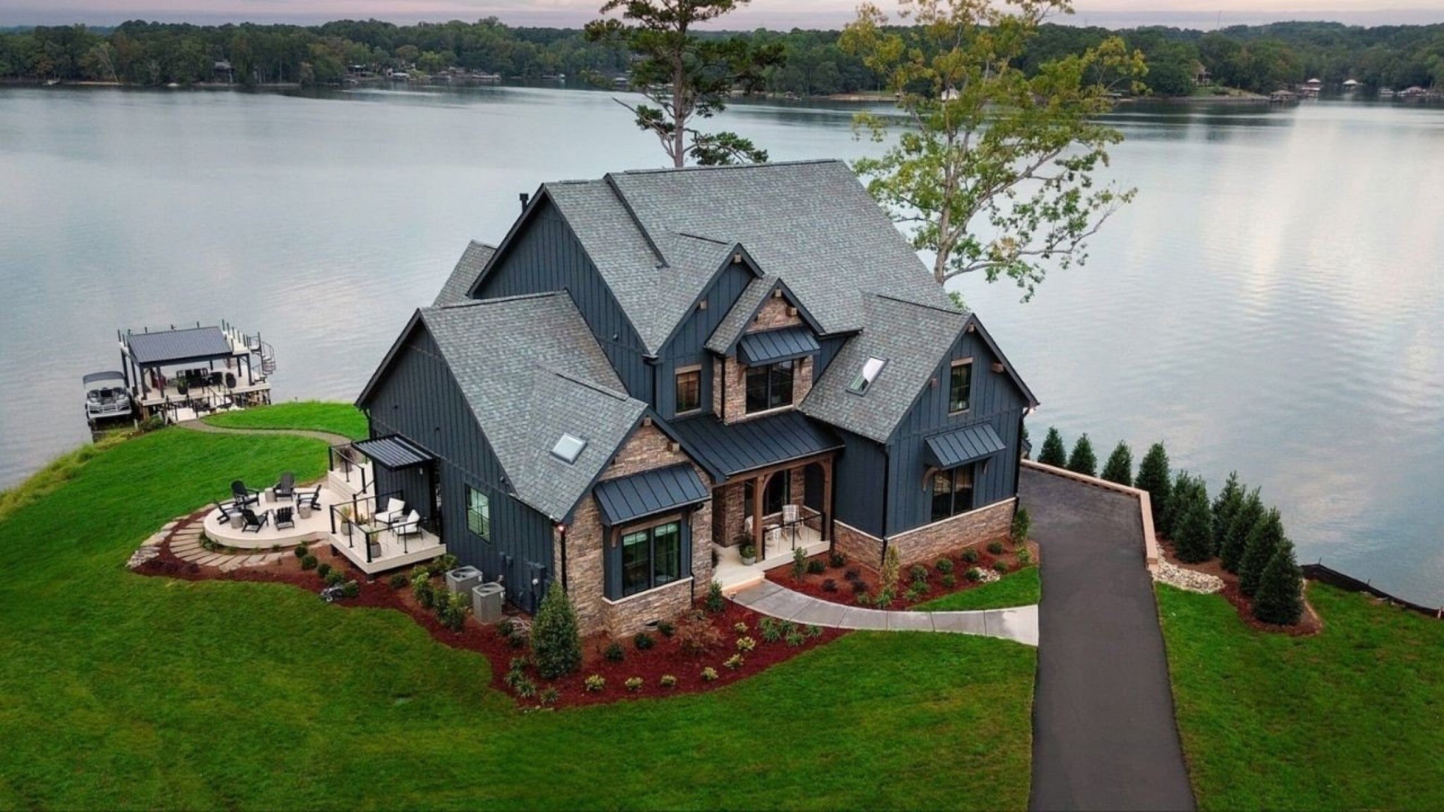 HGTV SHOWS and STARS