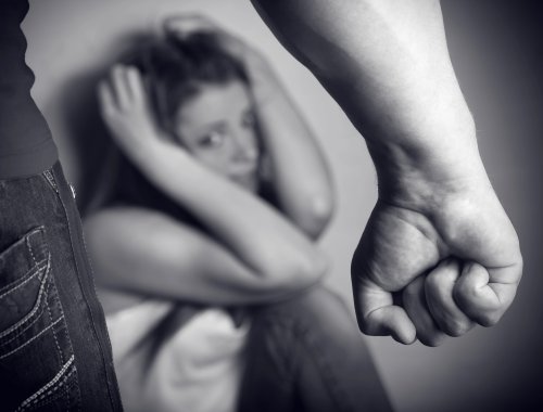 14 Relationship Red Flags Therapists Say You Should Never Ignore