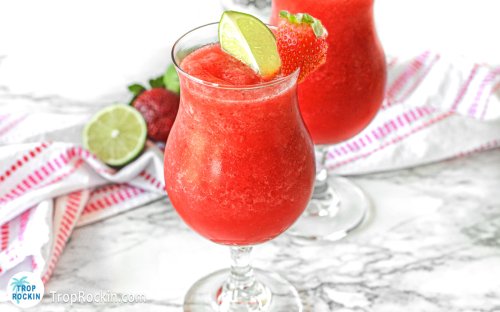 Best Strawberry Daiquiri Recipe - Cheers to Summer!