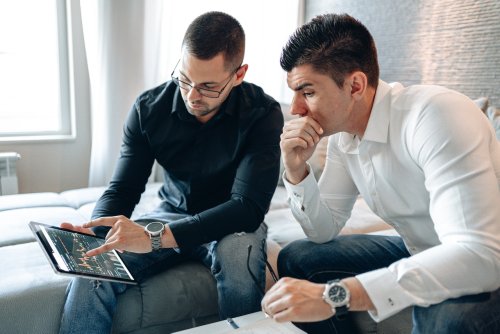 The Drawbacks Of Using AI In Digital Marketing And Content Strategy