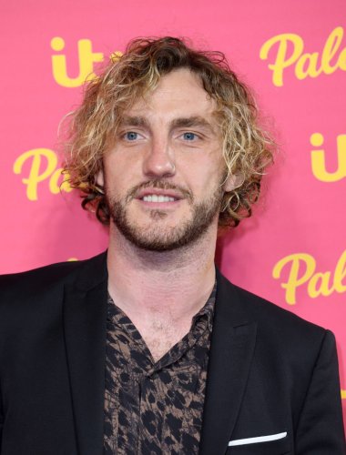 Seann Walsh’s net worth ‘plummeted’ after Katya kiss on Strictly Come ...
