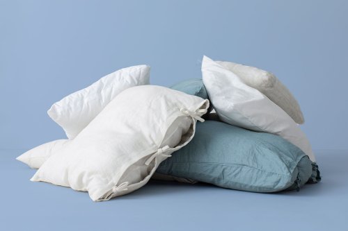 Have a Bunch of Old Pillows? Here Are 7 Things You Can Do With Them
