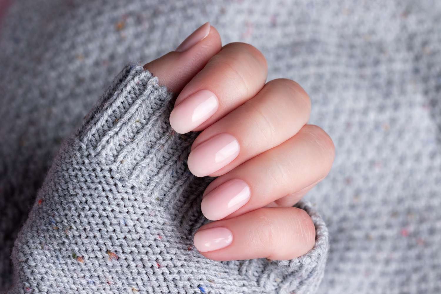 How to Make Your Nail Polish Last Longer, According to a Manicurist