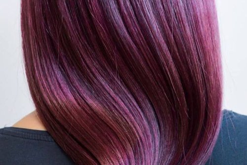 TikTokers Are Dyeing Their Hair With Actual Blackberries to Achieve This Gorgeous Color