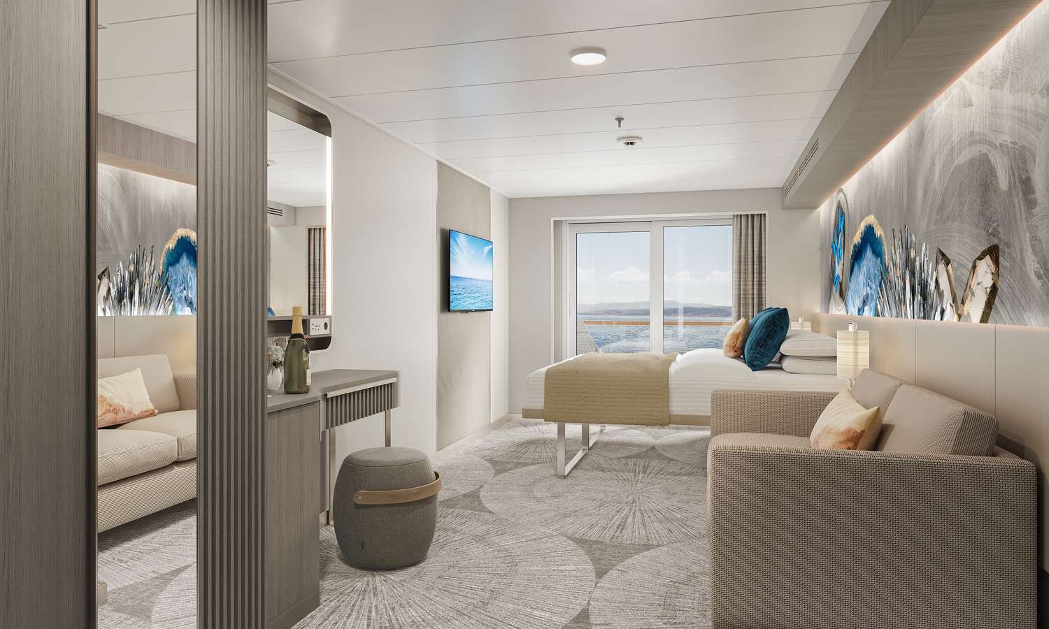 Taking a Cruise This Year? Here’s What to Bring—From a Sapphire-Level Cruiser Who’s Spent 150 Days at Sea