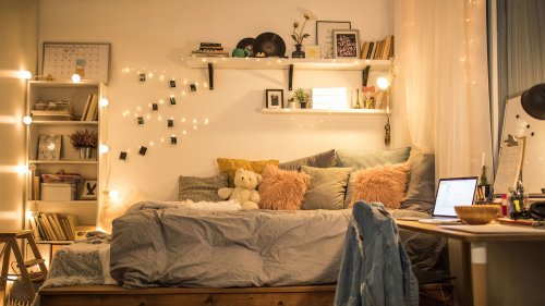 6 Cheap Decorating Hacks College Students Adore