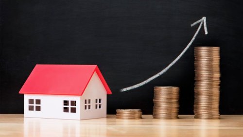 ARM vs. Fixed-Rate Mortgage: Which Home Loan Is Better for You?