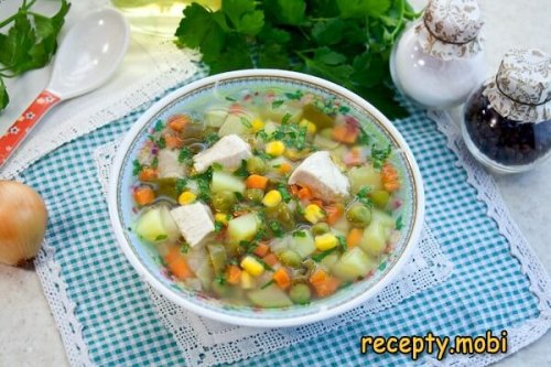 Суп из замороженных овощей с курицей