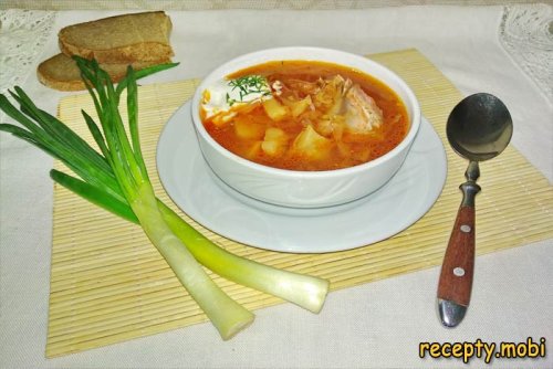 Борщ со свеклой и капустой