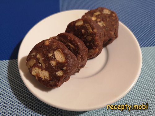 Шоколадная колбаска из печенья и какао – классический рецепт