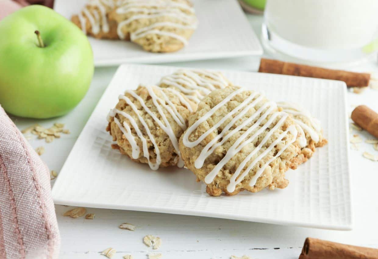 From Your Kitchen to Your Cup: 14 Coffee Break Recipes to Rival the Café