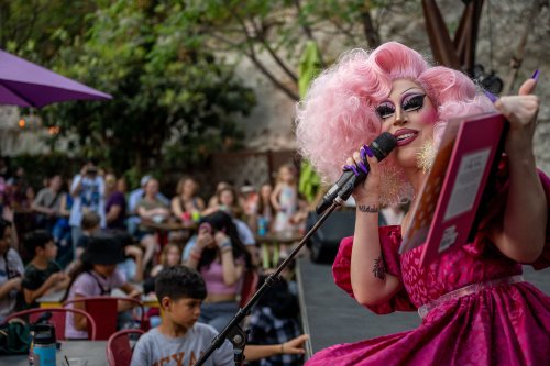 Texas will pay bounty hunters $5K to find performers who ‘exhibit a gender different than recorded at birth’ in new drag ban bill