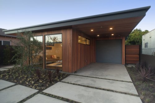 RedfinNow Expands to Palm Springs