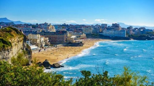 Urlaub direkt am Meer: Die schönsten Reiseziele in Europa mit Stadt und Strand