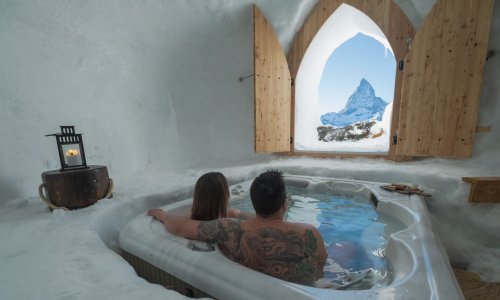 Iglu mit Whirlpool: Dieses Schweizer Hotel ist echt besonders