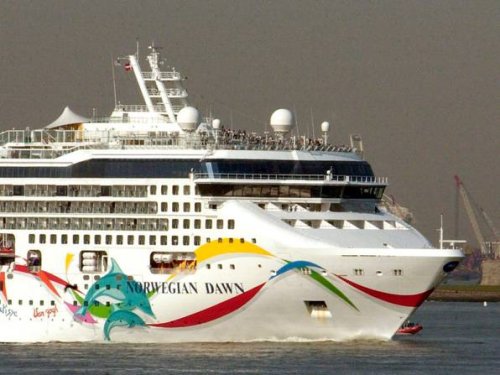 Mauritius: Cholera-Ausbruch auf Kreuzfahrtschiff? 2000 Gäste sitzen an Bord fest