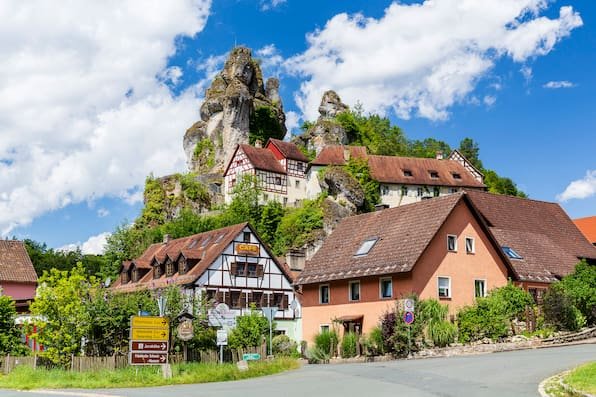 Tüchersfeld: Malerisches Felsendorf in der Fränkischen Schweiz