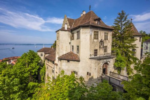 Meersburg: Die älteste noch bewohnte Burg in Deutschland