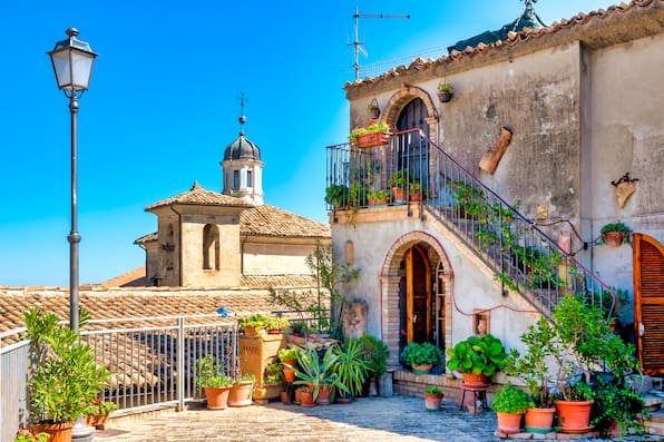 Italien lockt mit 1-Euro-Häusern: Penne verkauft weitere Immobilien zum Schnäppchenpreis