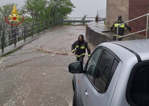 Unwetter in Italien an Ostern: Starkregen und Erdrutsche im Norden
