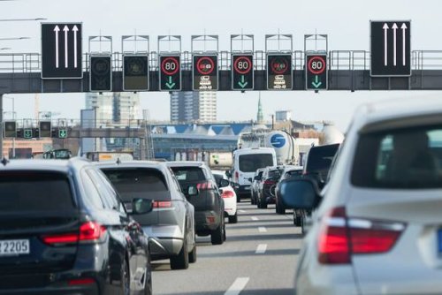 Verkehr zu Ostern 2025: Das erwartet Reisende mit Auto und Bahn