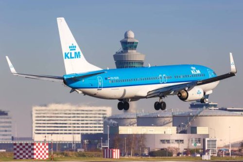 Niederlande planen neue Flugsteuer für Umsteigepassagiere