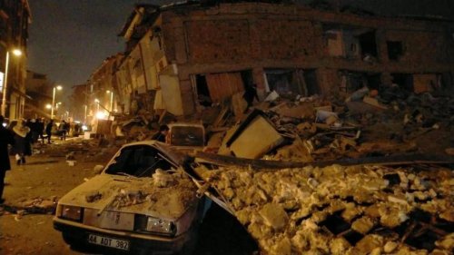 Erdbeben in der Türkei: Sind auch Urlaubsorte betroffen?