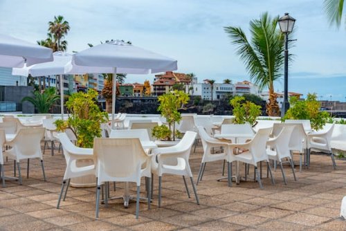 Streik zu Ostern: Auf Teneriffa droht weiter Urlaubschaos – Was Reisende wissen müssen