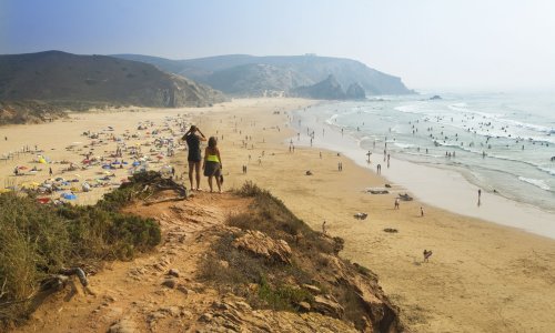 Travel Awards: Algarve ist Europas bestes Ziel für Strandurlaub
