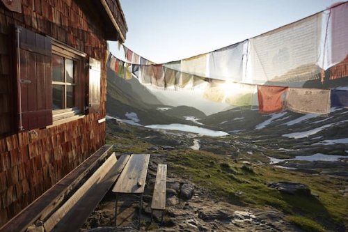 Alpen: Die schönsten Hütten mit Seeblick – Tipps für Hüttentouren