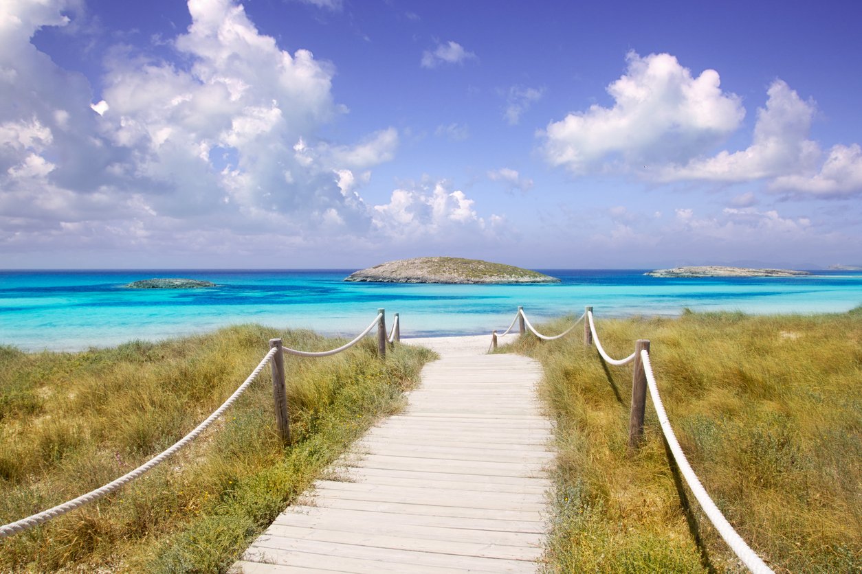 Die besten Strandhotels auf Formentera - top-bewertete Hotels direkt am Strand