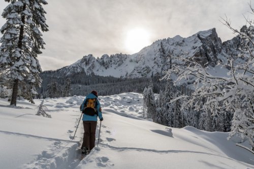 Last Minute einen Winterurlaub planen - Ski fahren & Winterwandern