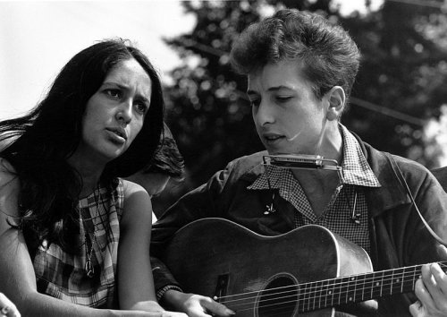 Bob Dylan's new book is a Jewish masterpiece