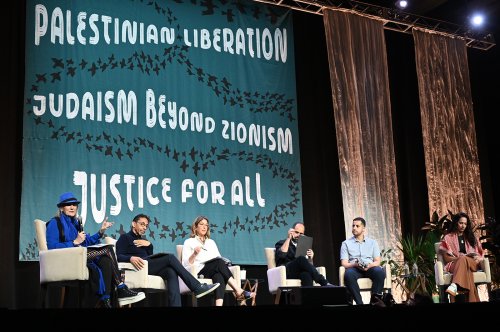 At Jewish Voice for Peace conference, a balance of popularity and risk under Trump
