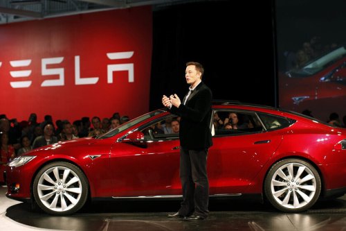 "No hay nada que odie más, pero hay que hacerlo": Elon Musk se prepara para despedir al 14.000 empleados de Tesla en todo el mundo