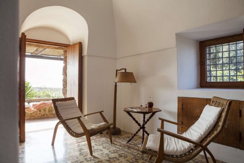 Vacation Dreaming: Elegant Simplicity on the Italian Island of Pantelleria - Remodelista