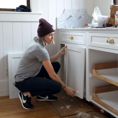 How to Paint Kitchen Cabinets By Hand: DIY Tips from Two Experts
