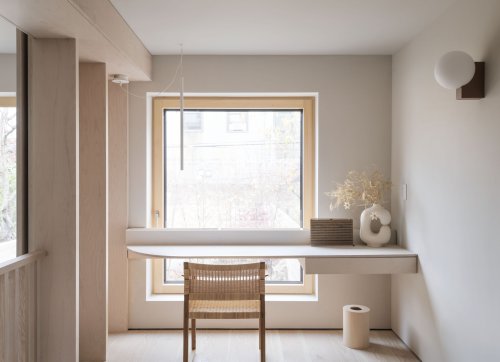 Steal This Look: A Well-Lit Office with Minimalist Appeal - Remodelista