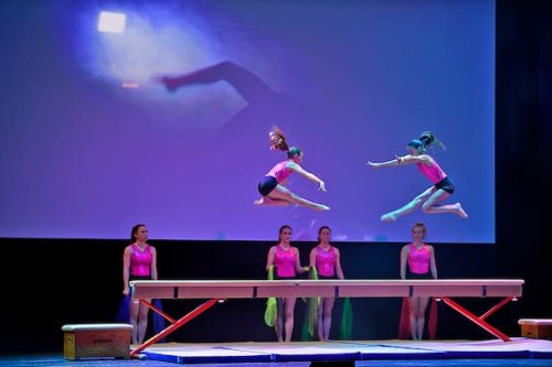 Turngau Ostwürttemberg feiert Olympia bei „Spektakel am Nachmittag“ in Schwäbisch Gmünd