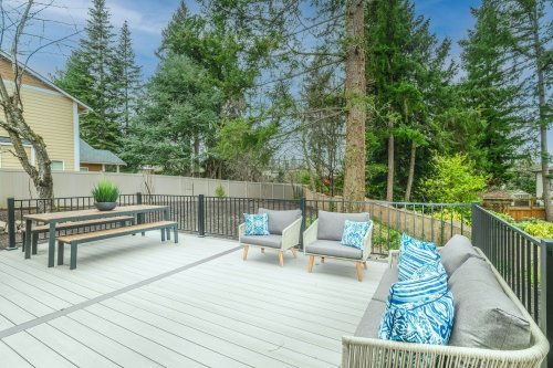 How hiring a handyman gets your yard ready for summer activities