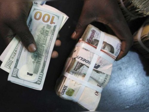 Naira Weakens Further, Trades at N1,570/$1 in Parallel Market